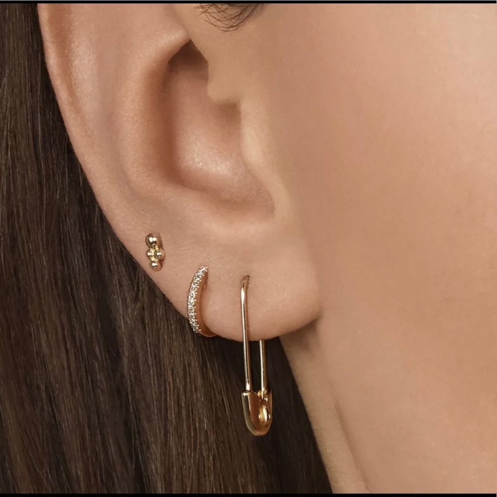 Gold safety pin like earrings copper gold plated